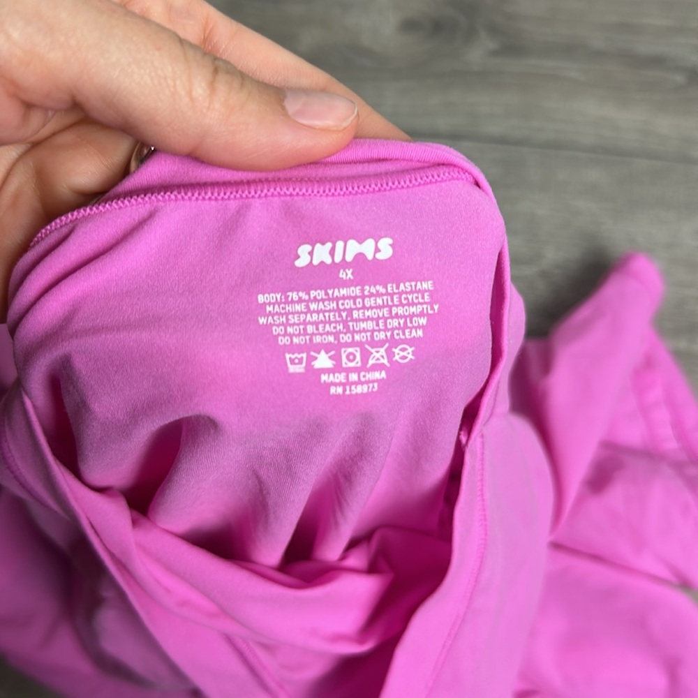 Skims Fits Everybody Super Cropped Tee Pink 4X - Picture 3 of 7